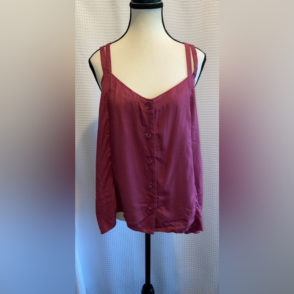 VOLCOM criss-cross back flowy sleeveless Top size XL